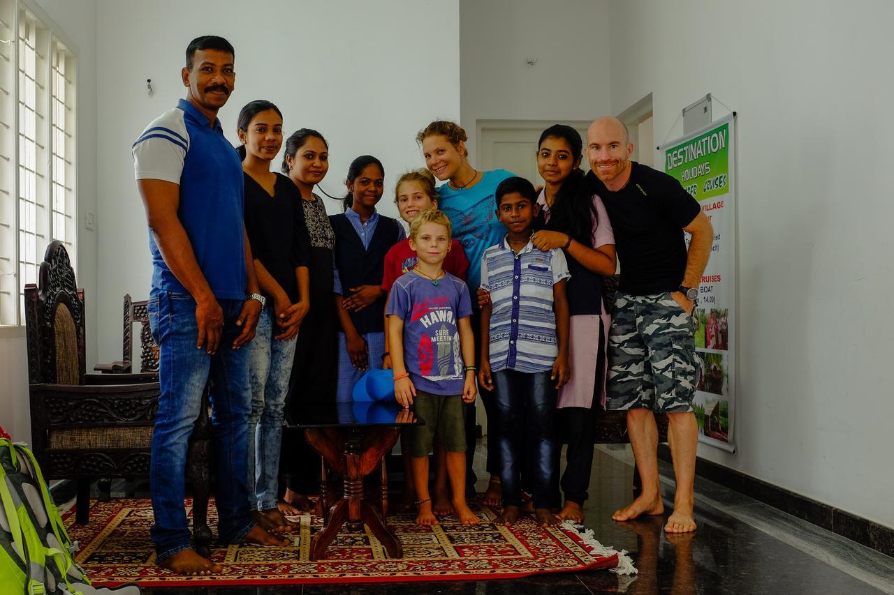 Janatha Homestay Kochi Buitenkant foto