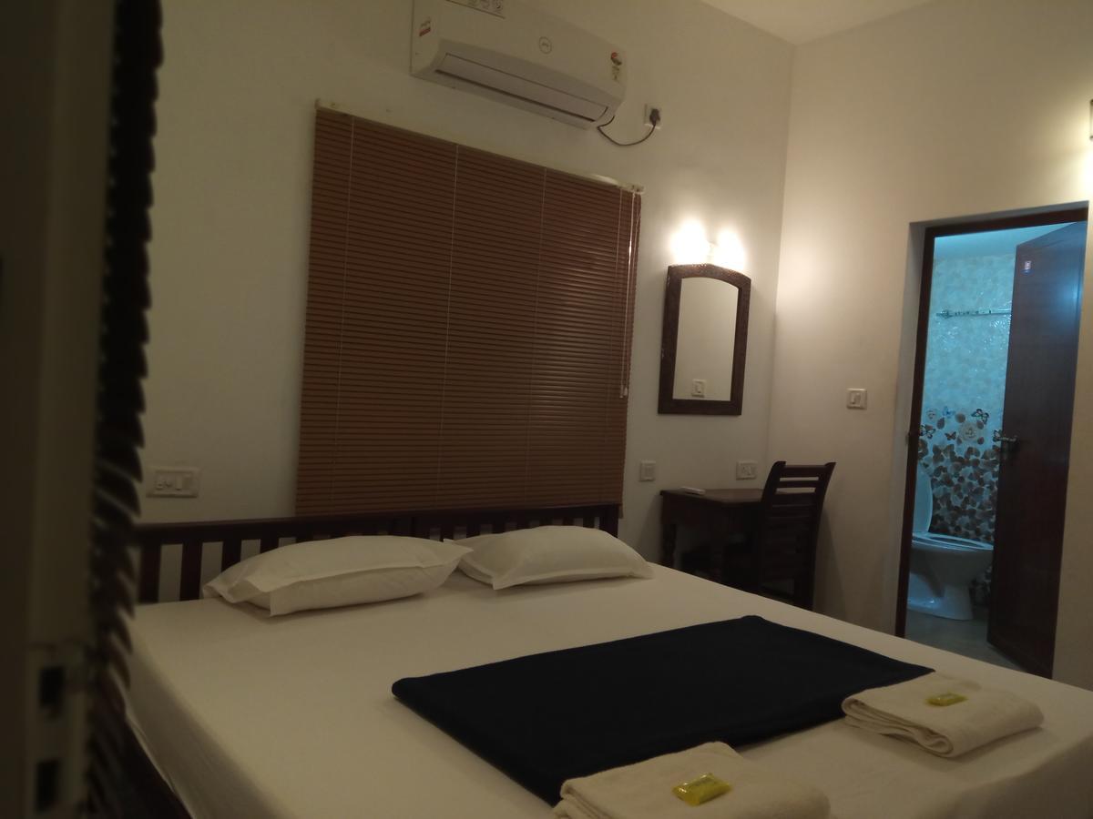 Janatha Homestay Kochi Buitenkant foto